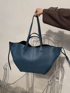Borsa hobo oversize in pelle di vitello – Neve blu