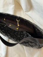 Borsa secchiello oversize in pelle di agnello – Nero