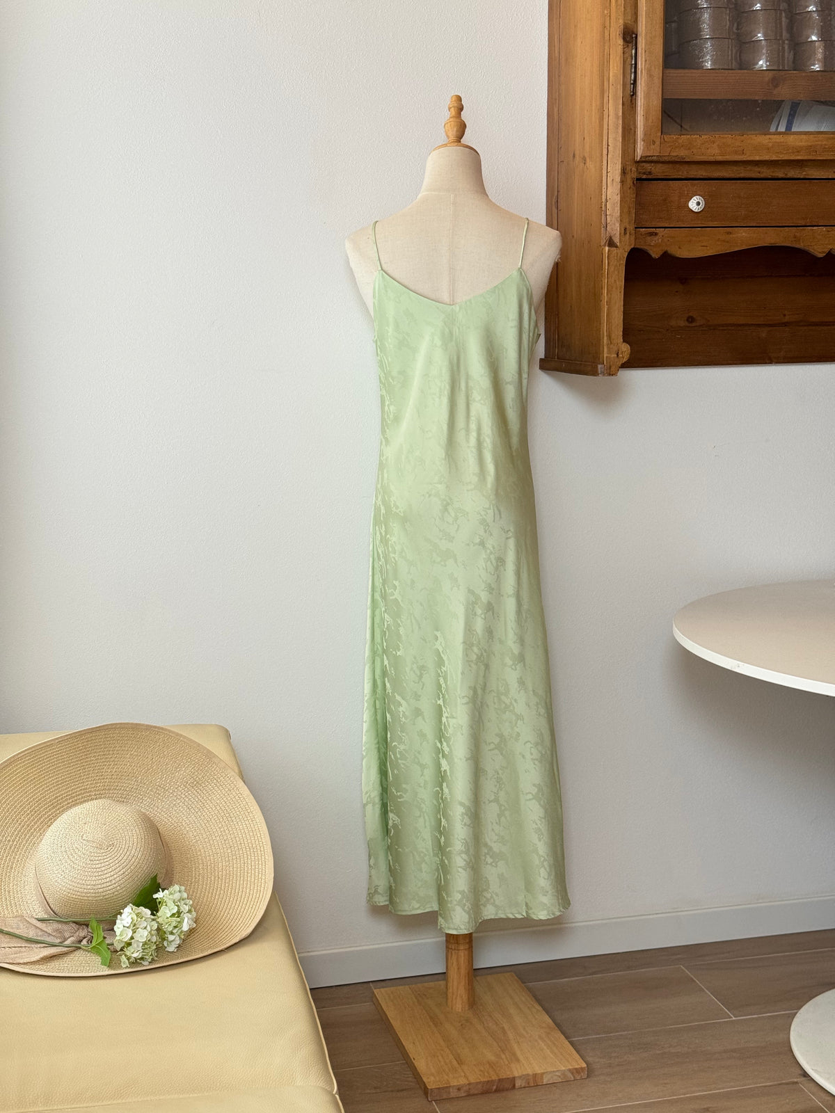 Jade Serenity Set | Set abito in seta e cardigan stile orientale