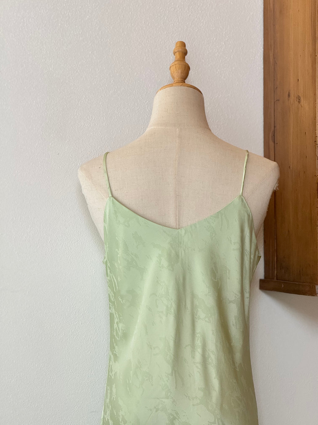 Jade Serenity Set | Set abito in seta e cardigan stile orientale