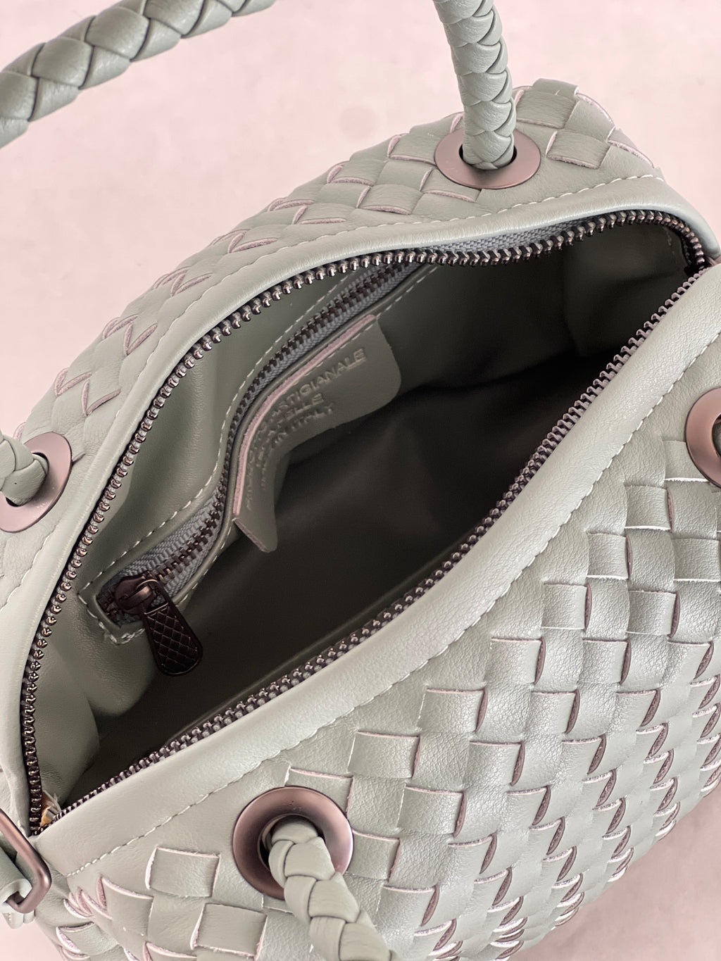 Borsa intrecciata in pelle di agnello