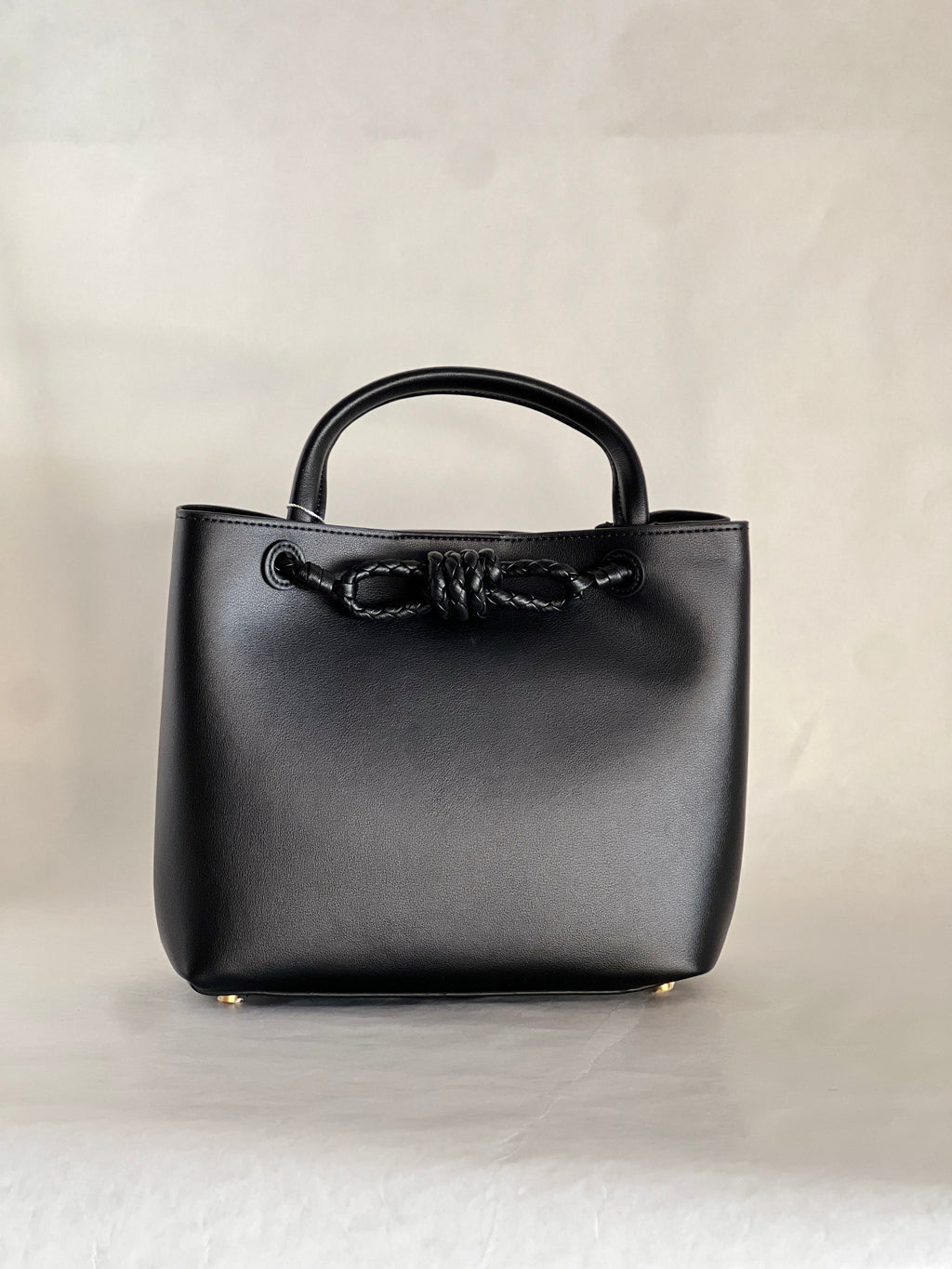 Borsa tote media in pelle intrecciata con dettagli a nodo