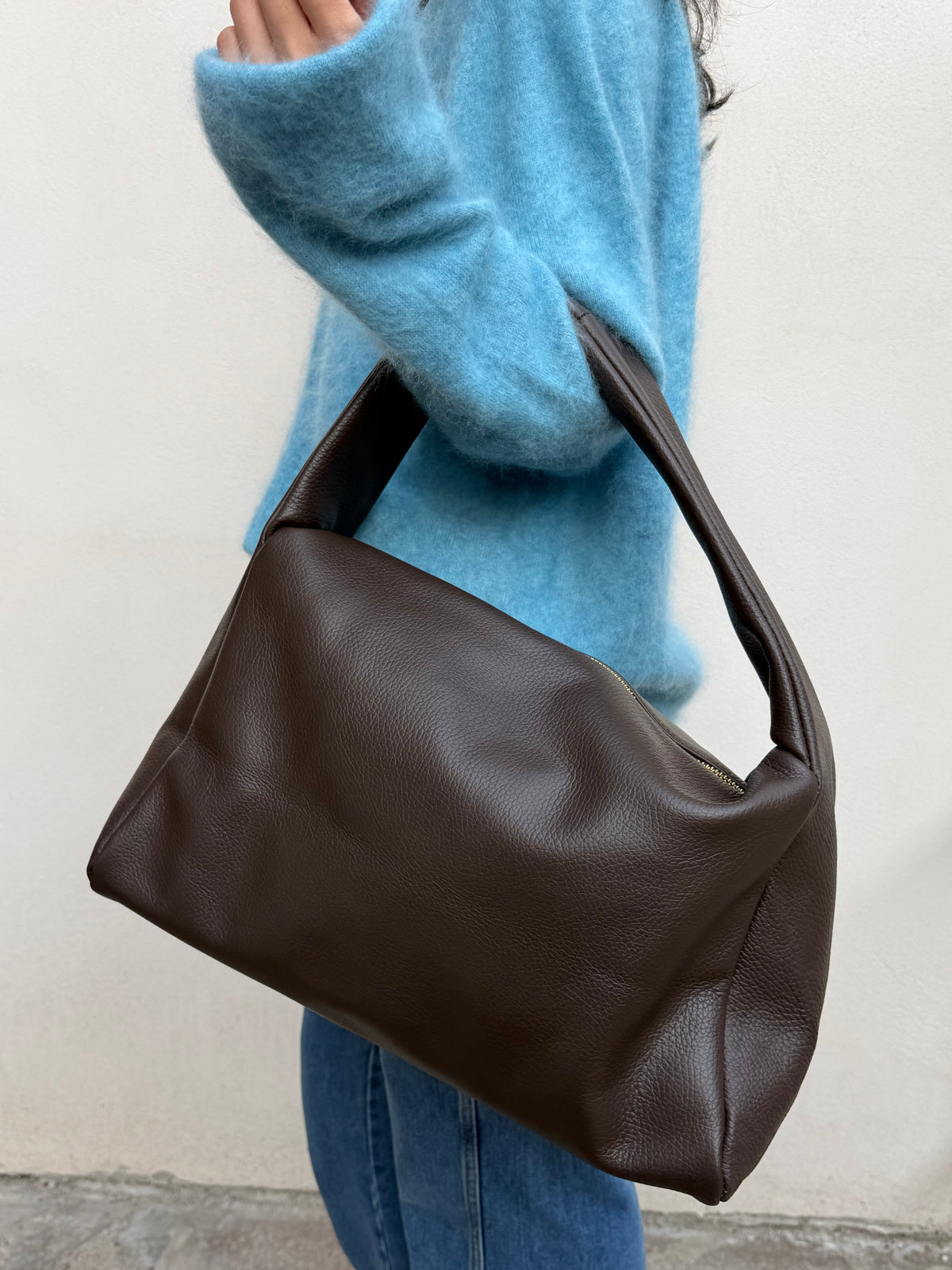 Borsa a spalla effetto “puff” in tonalità macaron