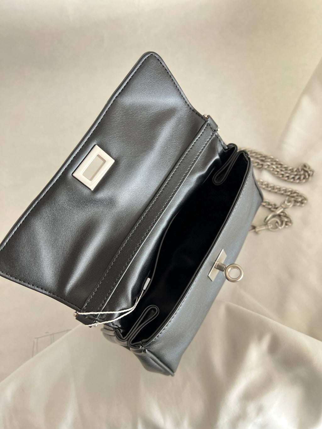 Borsa strutturata in pelle Majiang