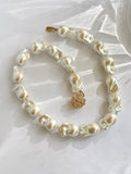 Baroque Pearl Necklace | Collana con perla barocca e dettaglio quadrifoglio