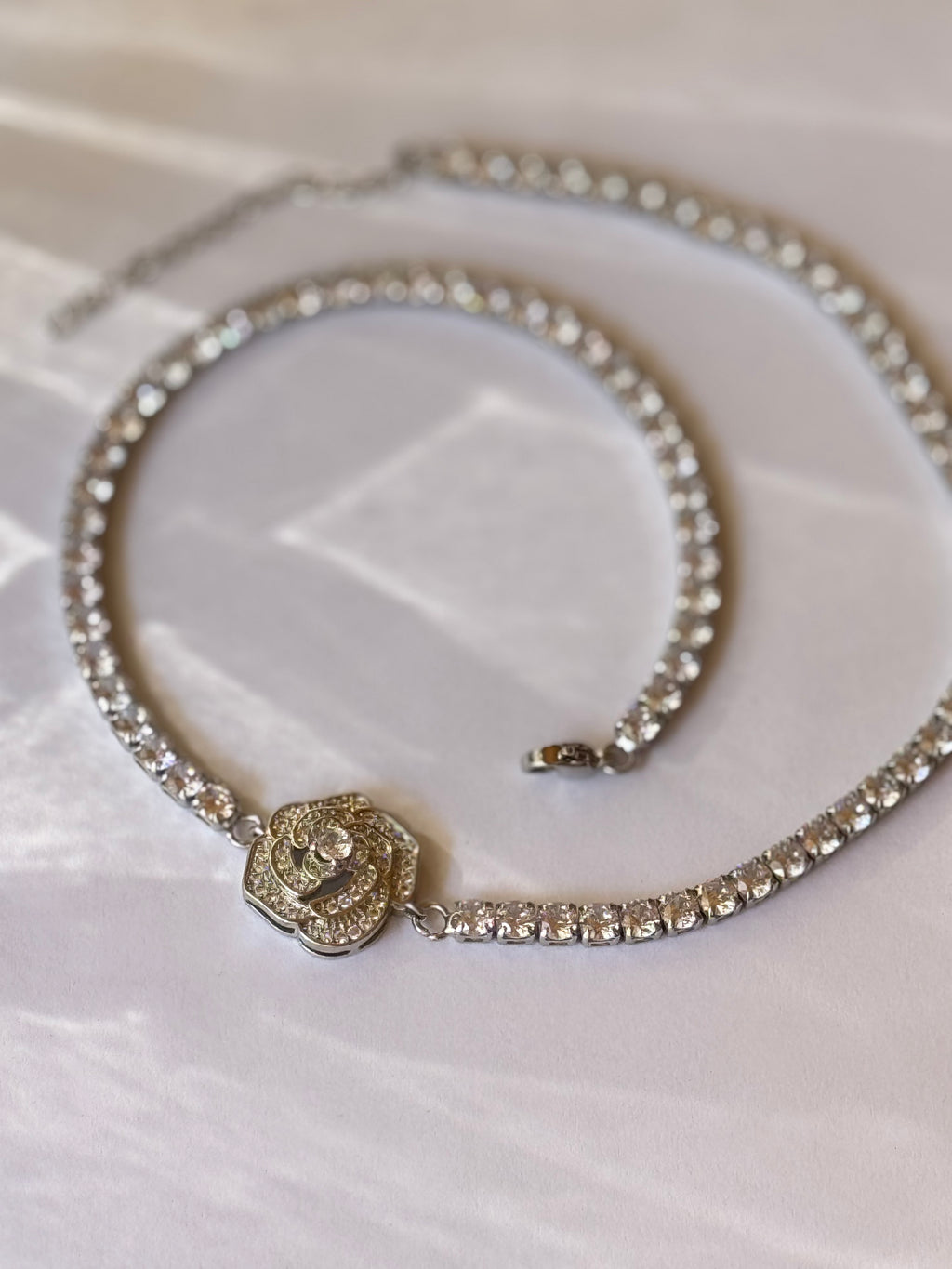 Rosé Crystal Necklace | Collana con rosa e cristalli