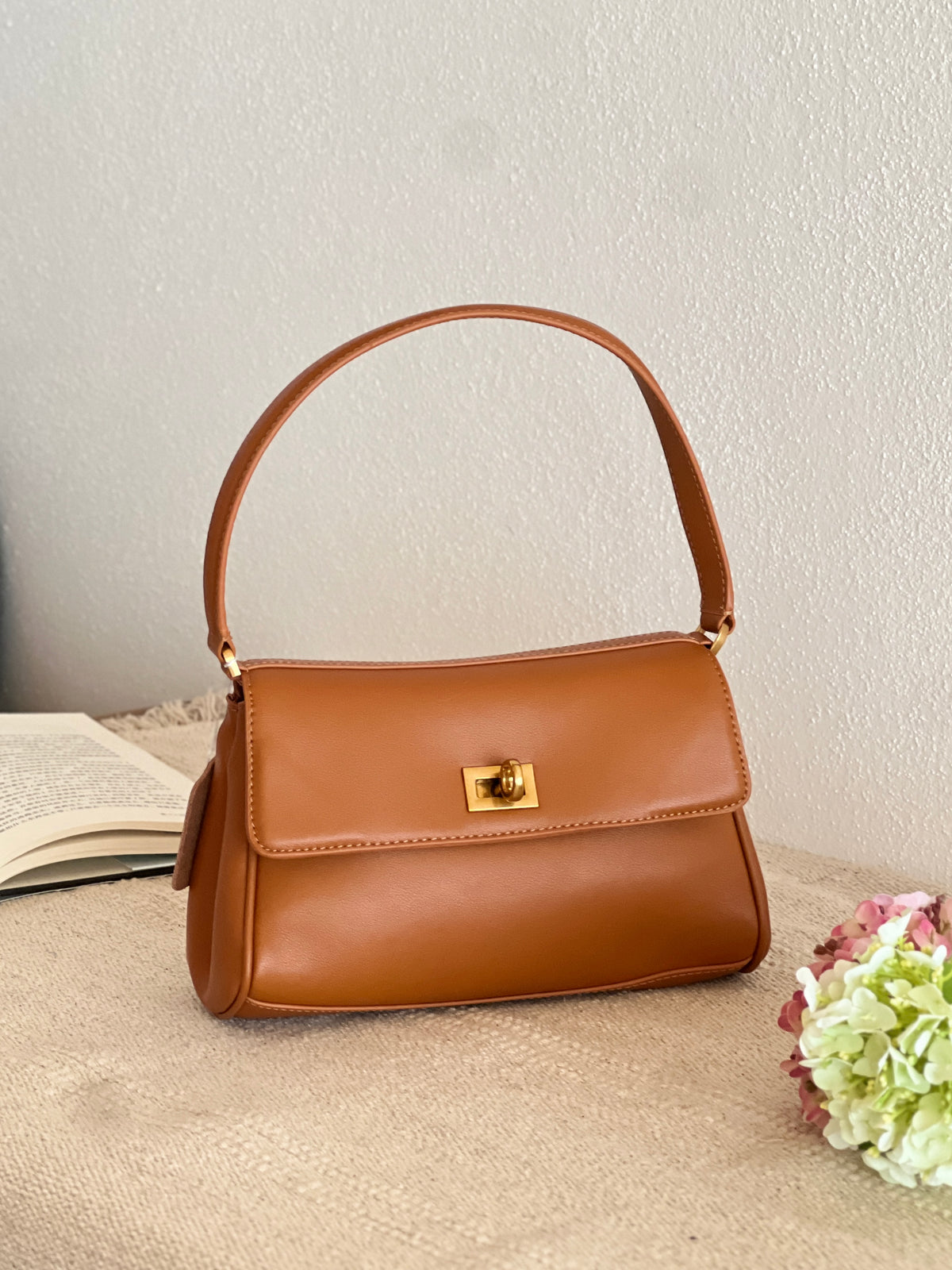 Borsa strutturata in pelle Majiang