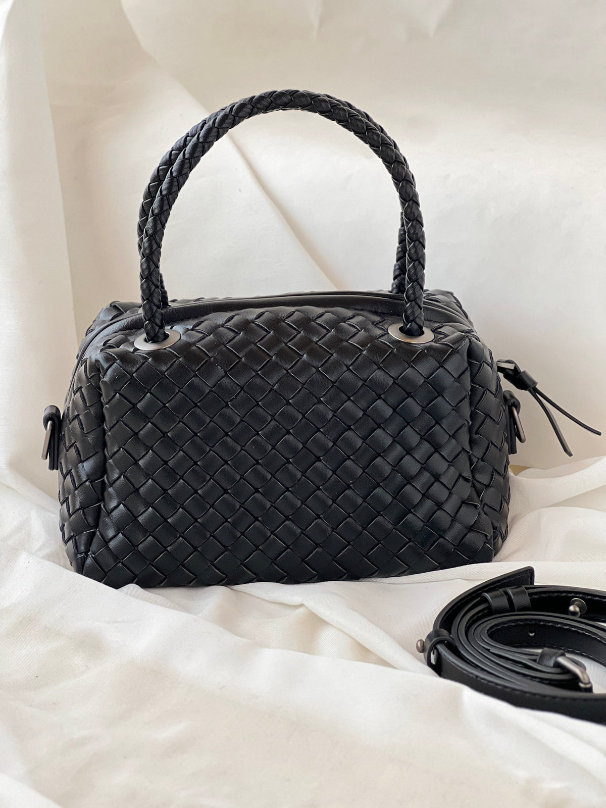 Borsa intrecciata in pelle di agnello