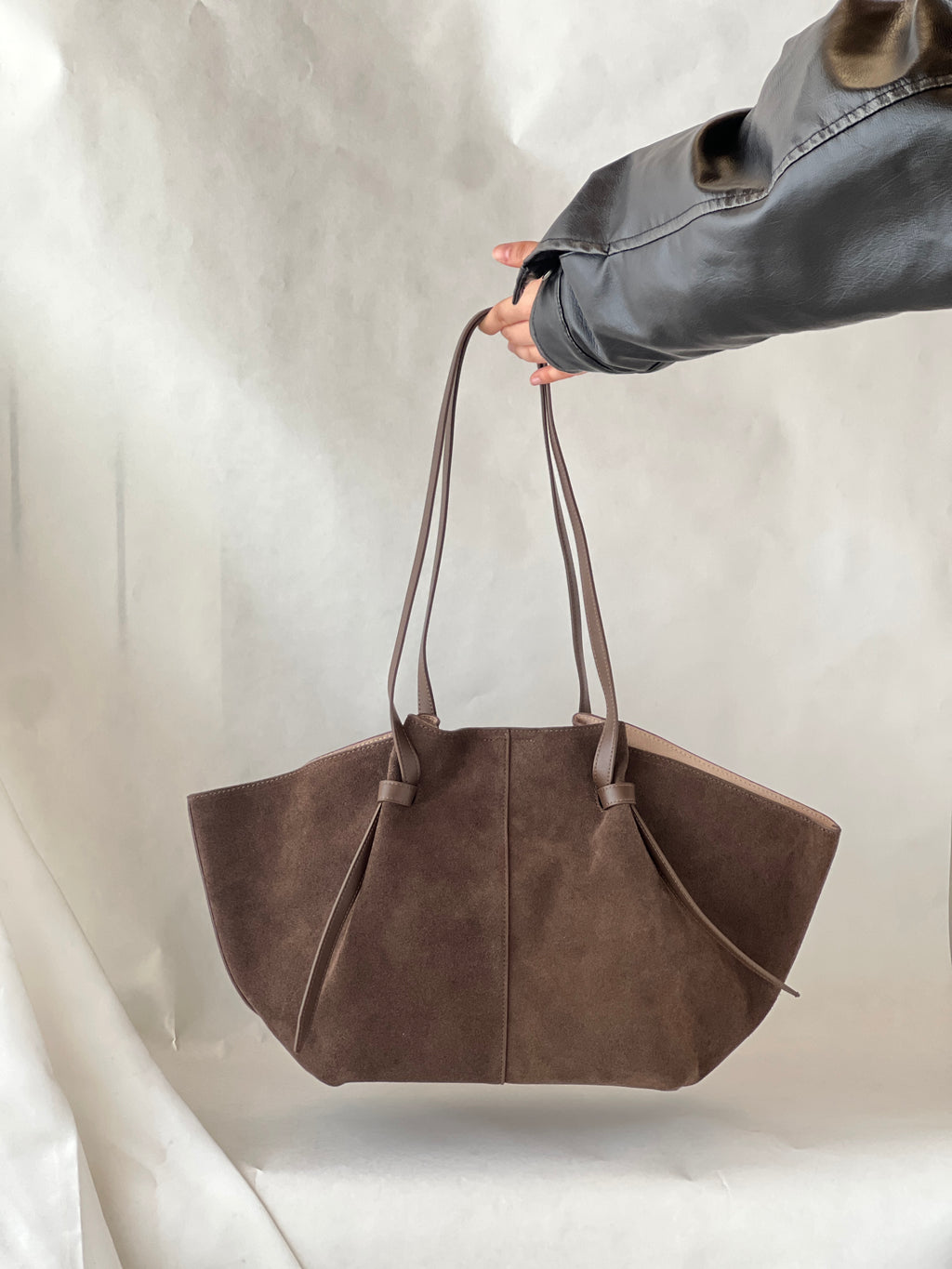 Borsa hobo in suede – Marrone scuro