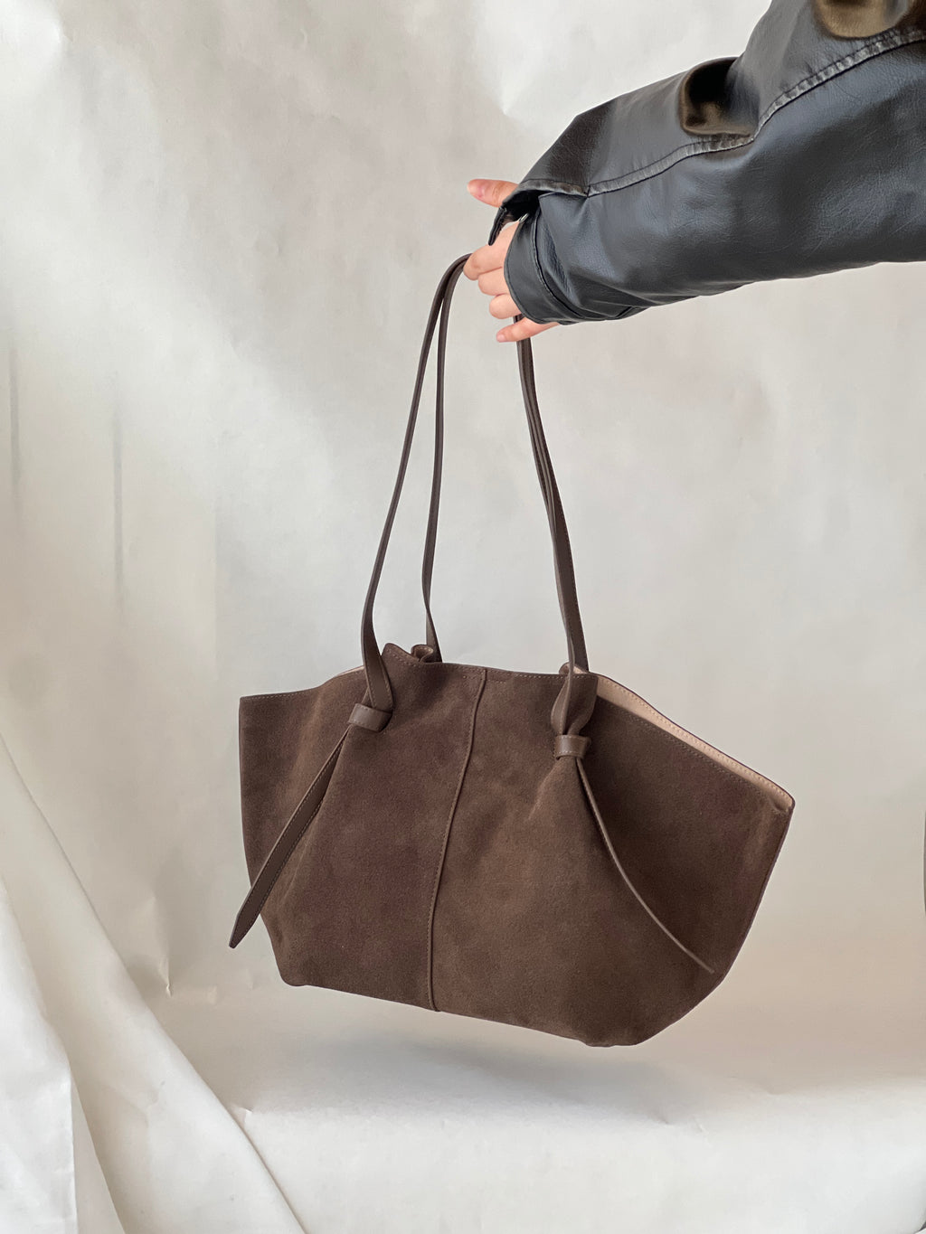 Borsa hobo in suede – Marrone scuro