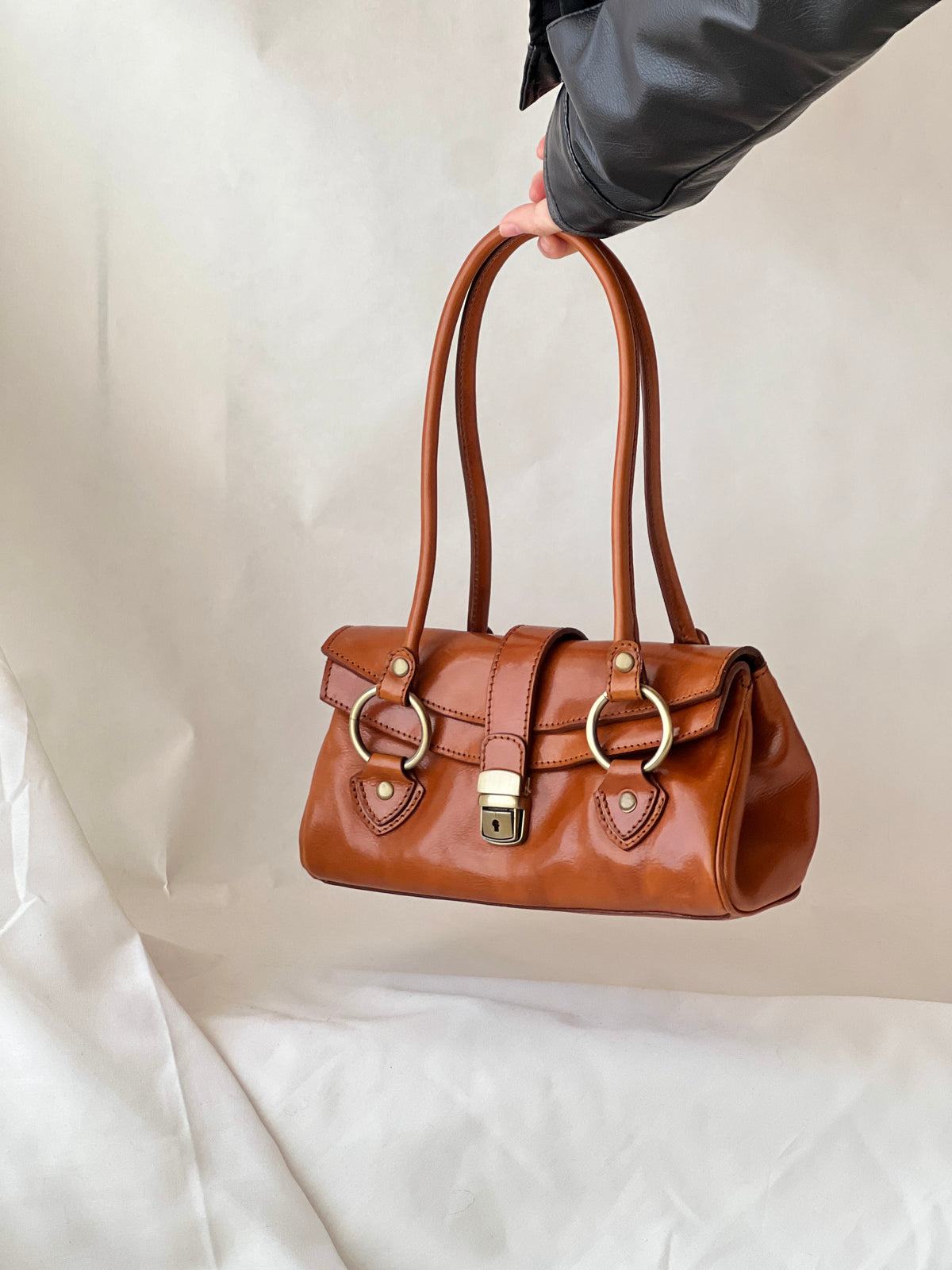 Borsa vintage in pelle oliata – Stile fiorentino