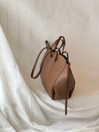 Borsa hobo oversize in pelle di vitello – Caramello