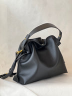 Borsa secchiello in pelle di vitello – Design moderno