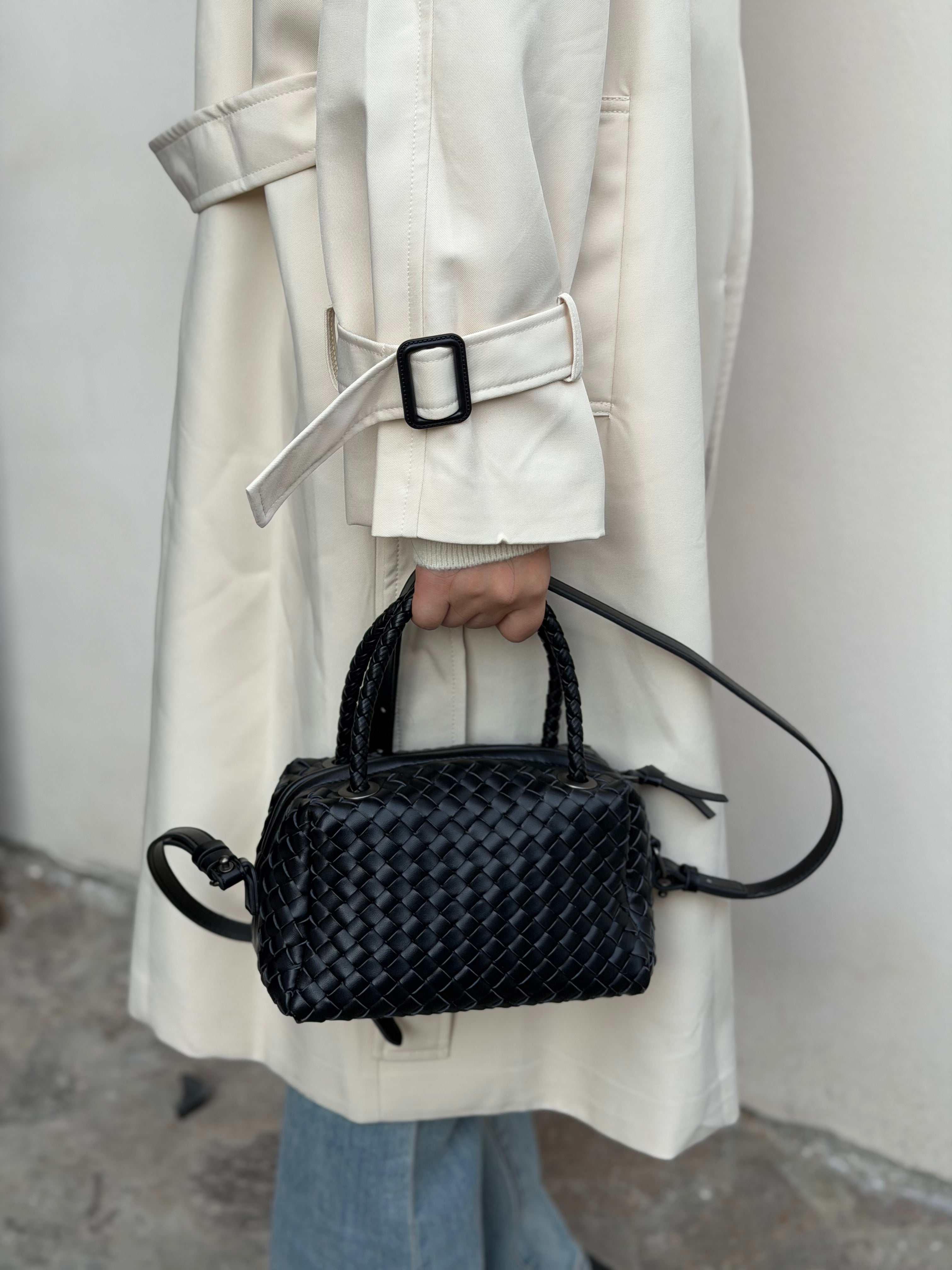 Borsa intrecciata in pelle di agnello